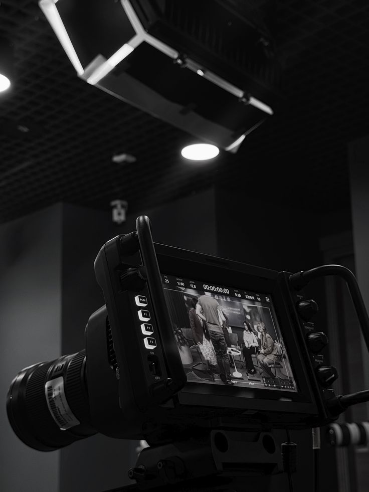Interview-Aufnahme am Monitor